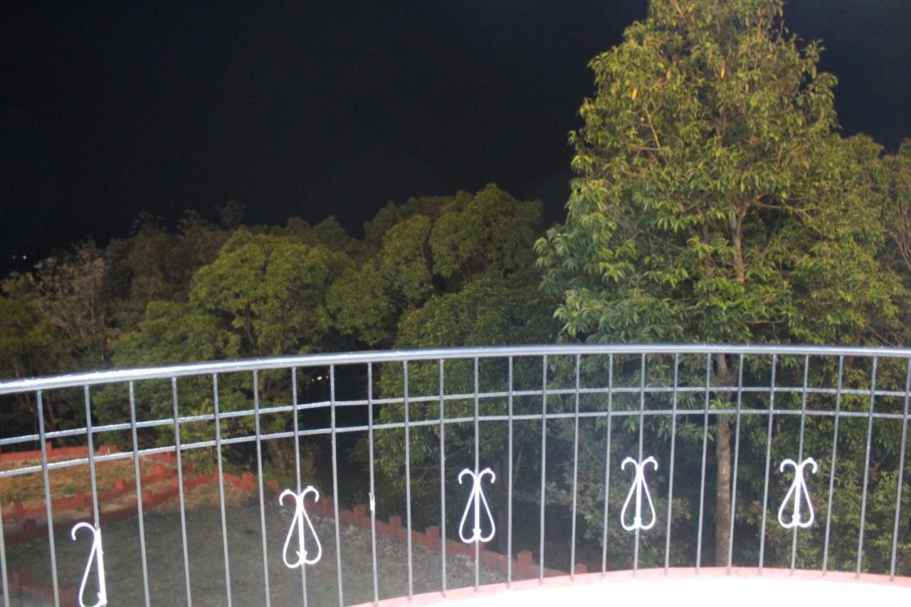 The Greenwood Resort Chikmagalur - Escape To Tranquil Mountain Views Exterior foto